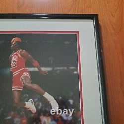 1988 Michael Jordan 16x20 Autographed Gatorade Slam Dunk Photo Authenticated