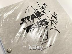 AUTHENTIC Star Wars Episode IV Original Script Signed by Carrie Fisher MINT
