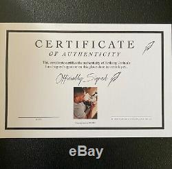 Anthony Joshua Signed Boxing Glove black with certificate of authenticity