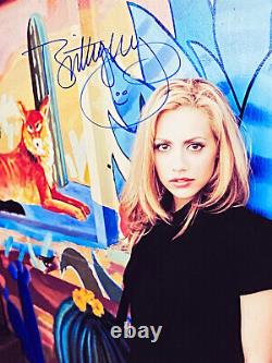 BRITTANY MURPHY CUTE / Authentic Hand Signed Autograph 8x10 Photo COA