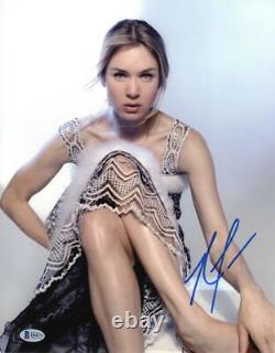 Hot Sexy Renee Zellweger Signed 11x14 Photo Authentic Autograph Beckett Coa