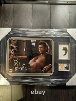 Jeff Goldblum Signed Jurassic Park 11x14 Photo Celebrity Authentics CA with Claw