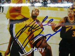 KOBE BRYANT SIGNED AUTOGRAPHED PHOTO With CERT OF AUTHENTICITY NBA PRODUCT