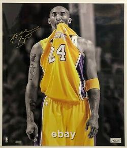 Kobe Bryant Autographed Photograph Limited 8 out 24 Rare Panini Authentic
