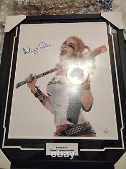 Margot robbie signed 16x20 framed harley quinn jsa and celebrity authentics coa