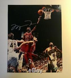 Michael Jordan autographed 45 layup 8 x 10 photo UDA authentic