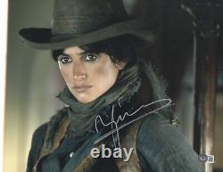 Penelope Cruz Signed 11x14 Photo Movie Bandidas Authentic Autograph Beckett Bas