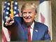 President Donald Trump 8 X10 Signed Photo Authentic Letter Of Authenticity Coa
