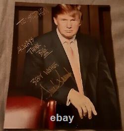President Donald Trump Hand Signed Authentic Autographed 8x10 Photo