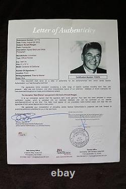 President Ronald Reagan Signed 8x10 Photo AUTO Autograph JSA AUTHENTICATED