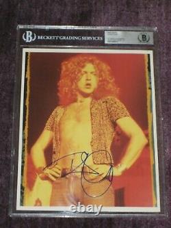 ROBERT PLANT Signed 8 X 10 PHOTO Beckett Authenticated Encapsulated & GRADED 10