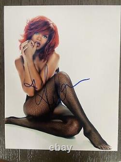 Rihanna Signed Stockings 8x10 Photo Authentic Letter Of Authenticity COA Ex