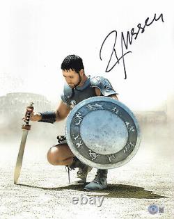 Russell Crowe Signed Authentic Autograph 11x14 Photo Beckett Bas Coa
