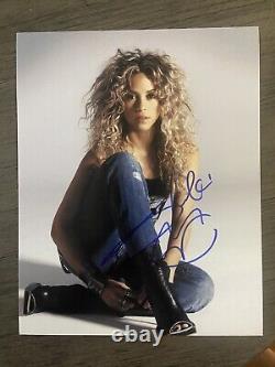 Shakira Whenever wherever Signed Photo 8x10 Authentic Letter Of Authenticity