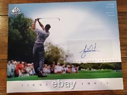 Tiger Woods Signed 8x10 UDA Upper Deck Authenticated Signature Shots