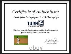 Derek Jeter Authentic Autographied Coa 8x10 Photo Wave Aux Fans De Yankee De New York