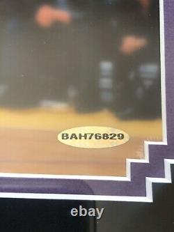 Kobe Bryant Signé 8x10 Photo Upper Deck Authentifié Uda Framed Lakers Beckett