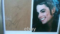 Michael Jackson Authentique Autographié Signé Enveloppe Papier Couleur Photo Dans Le Cadre