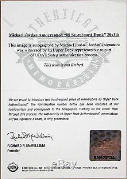 Michael Jordan Authentique Signé Avec Cadre 20x24 Photo Dédicacée Uda # Bam25534