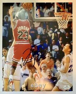 Michael Jordan Signé 8x10 Photo Avec Certificat D'authenticité