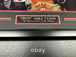 Mike Tyson Belts Signé Authentic Autographed 16x20 Photo Encadré Bas Coa