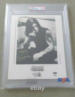 Ozzy Osbourne Signé 8 X 10 Photo Psa/adn Autographe Encapsulé Authentifié