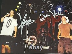 Photo 8x10 dédicacée par Chris Cornell et Eddie Vedder, signée, authentique, certificat d'authenticité (COA)