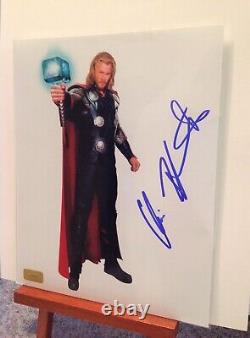 Photo signée de Chris Hemsworth Thor Les Avengers MCU COA Celebrity Authentics