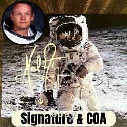 Photo signée par Neil Armstrong avec authenticité certifiée par la NASA pour Apollo 11