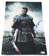 Russell Crowe A Signé Une Photo Authentique De 12x18 Gladiator Maximus Beckett F