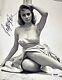 Sophia Loren Autographiée SignÉe 8x10 Photo Psa/dna CertifiÉ Authentique Ac52565