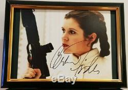 Signée À La Main Par Carrie Fisher Avec Coa Framed Star Wars 8x10 Photo Authentique