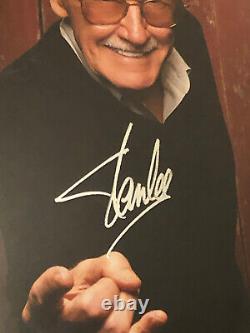 Stan Lee Signé À La Main Autographié 8x10 Photo Encadrée Avec Global Authentics Coa