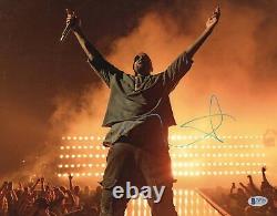 Yeezus Kanye West Signé 11x14 Photo Authentic Autograph Beckett Bas Coa